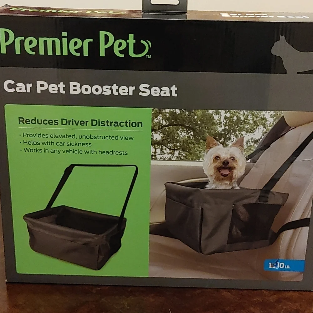 Premier Pet car pet booster seat. 1-10lbs. New.